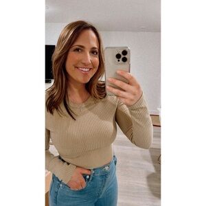 12th Tribe Tan Ribbed Long Sleeve Crop Top Size M – Neutral Basic